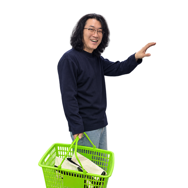 장바구니를 든 남성